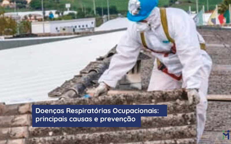 Doenças Respiratórias Ocupacionais: principais causas e prevenção Trabalhador com EPI removendo telhas de amianto, atividade associada às doenças respiratórias ocupacionais.